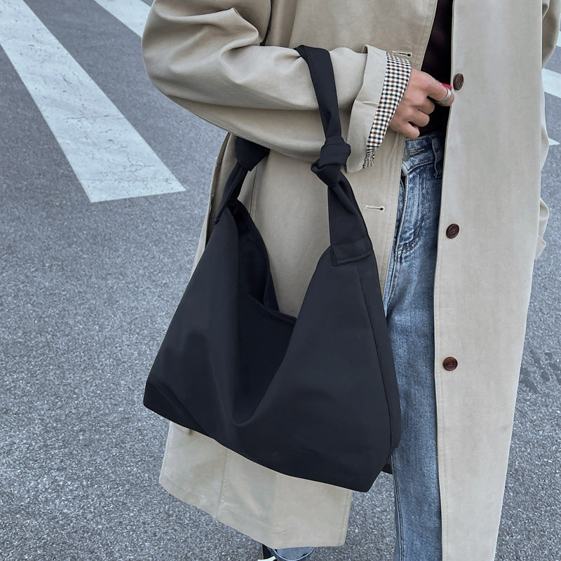 VERALEZ™ UrbanTote – Simple Large-Capacity Women's Shoulder Bag